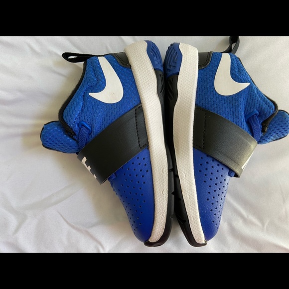 Nike - Size 7 - Toddler - Picture 5 of 8